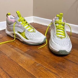 2023 Cosmic Unity 3 'Phantom Bright Cactus' size 12